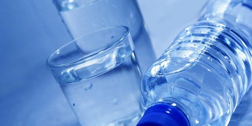 La realtà e i miti dell'acqua distillata
